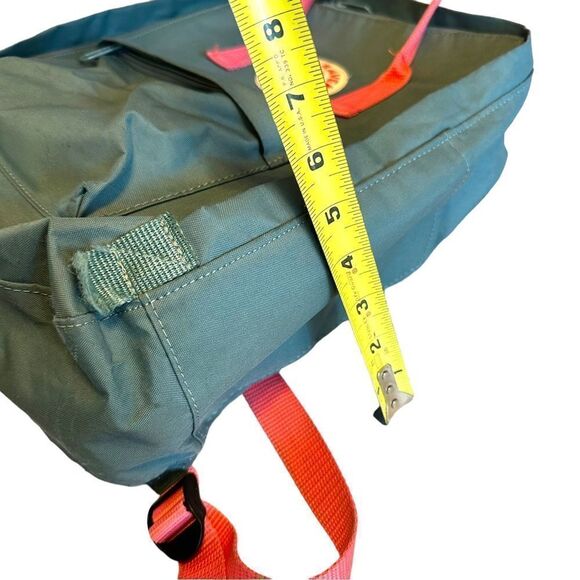 FJÄLLRÄVEN KÅNKEN 15” Laptop Backpack 202 READ DESCRIPTION - Picture 14 of 16